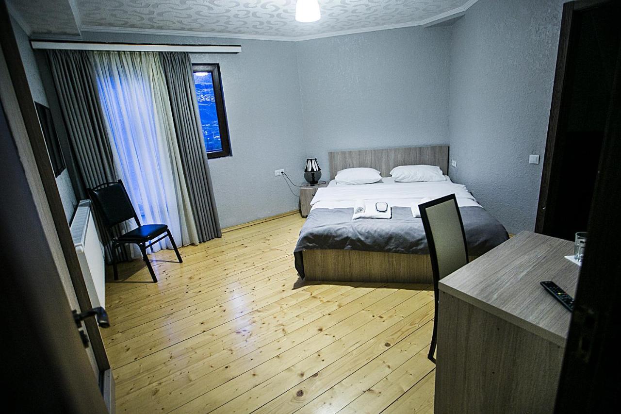 Hotel Soncho Kazbegi Exterior foto